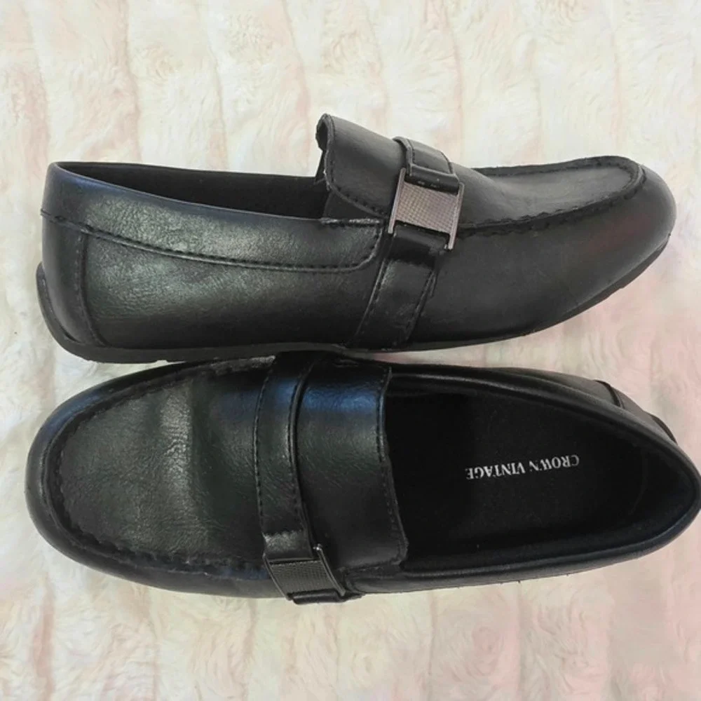Crown Vintage Donovan Boys Black Loafers Slip On Dress Shoes‎ Size 3 Classic